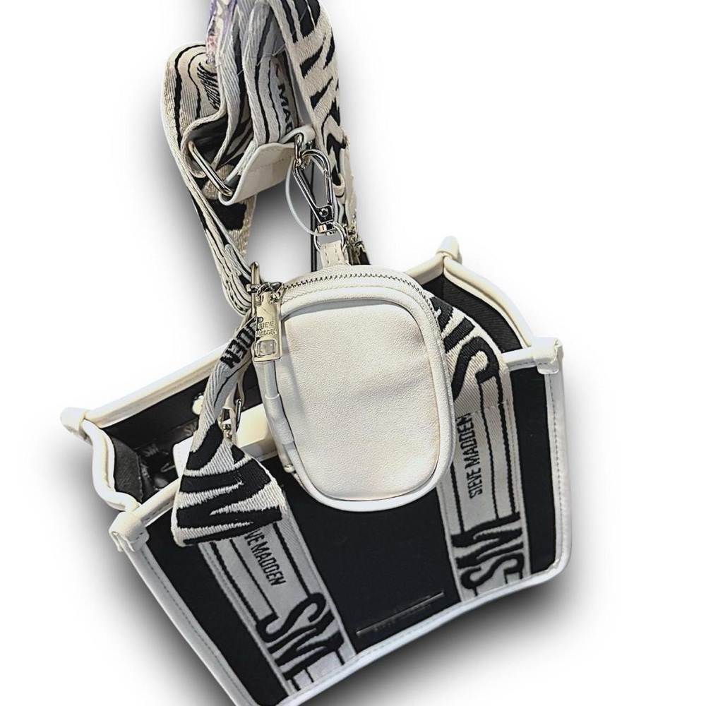 Steve Madden bwebber bag